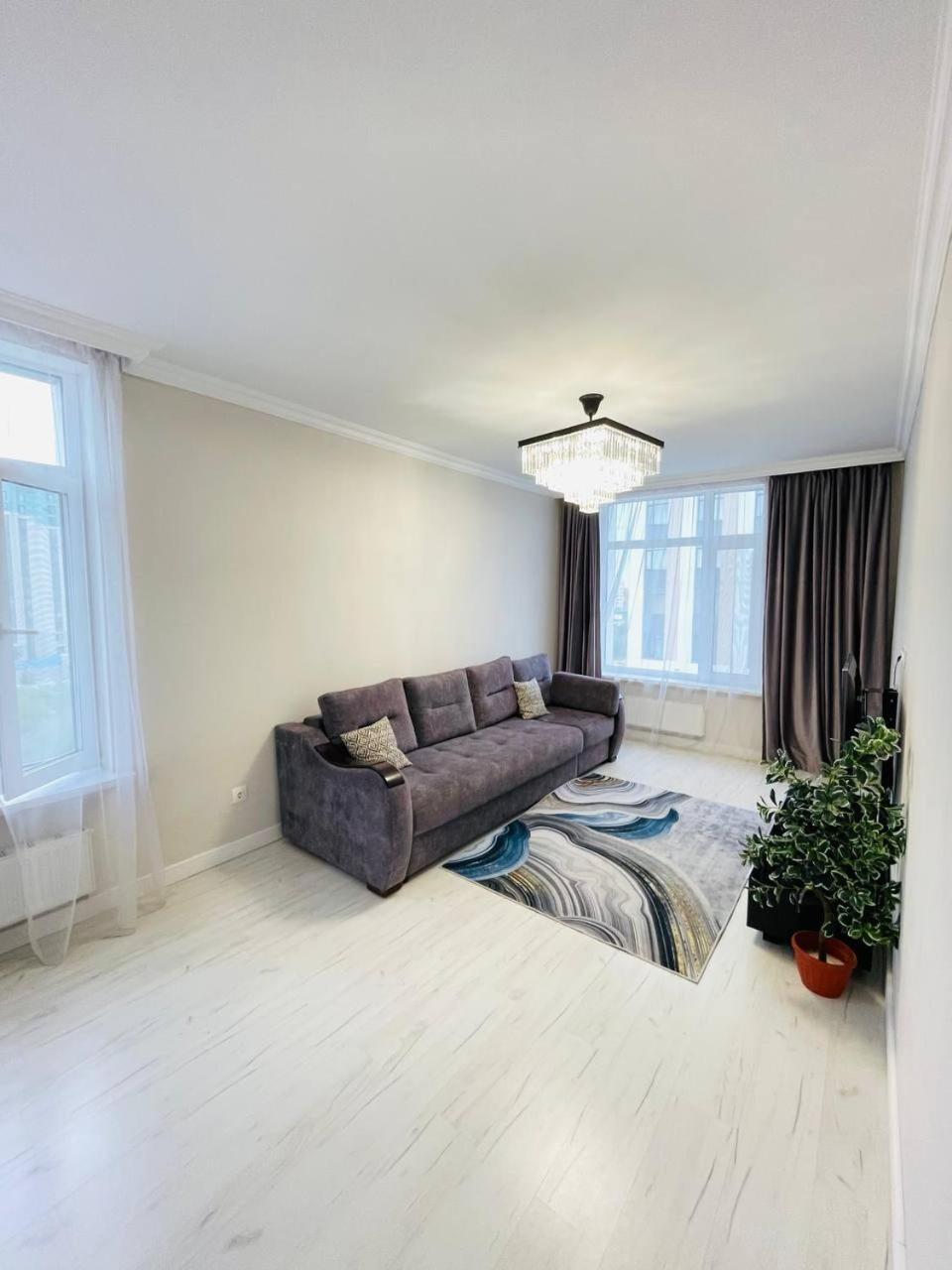Apartment Esil Plaza